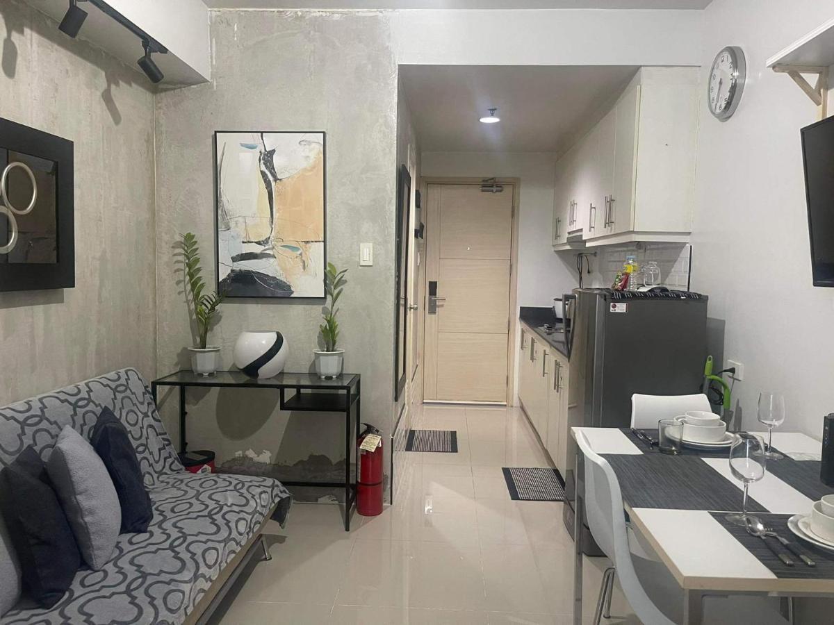 Apartment Sea Residences Moa Arena, Smx 1br By Darpm Manila