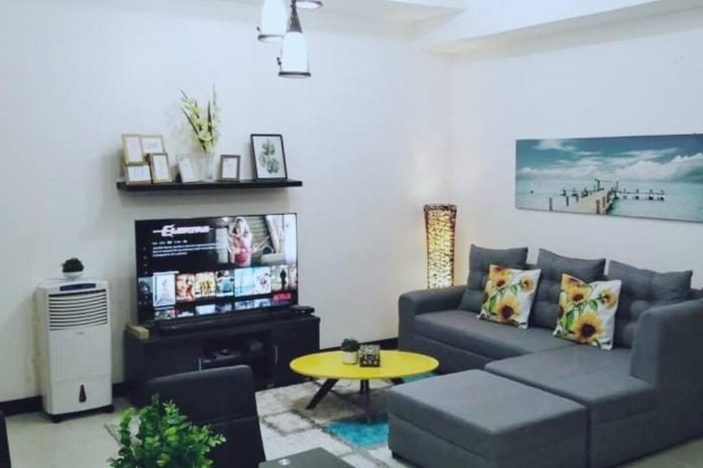 Cozy In The Heart Of Makati *