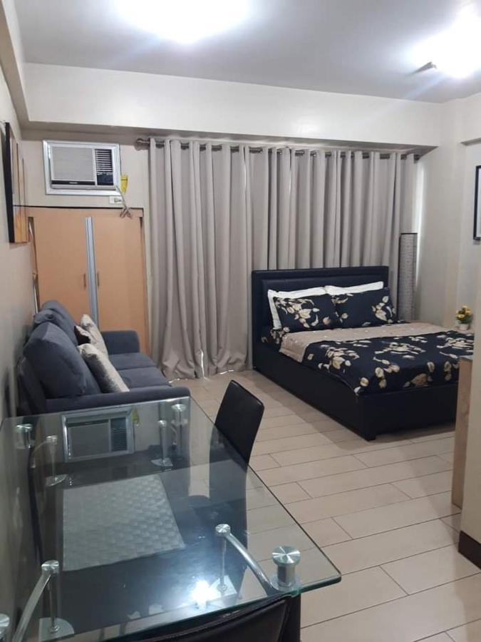 Zoe Amarah Condotel