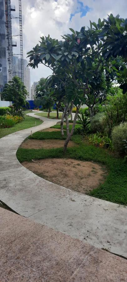 Kasara Urban Residences Aparthotel Manila