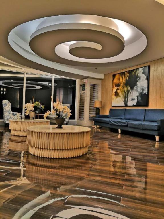 Shore D2 - Shortwalk Mall Of Near Airport *