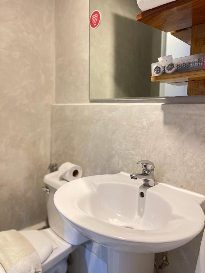 Hotel Anex Near Us Embassy 3*