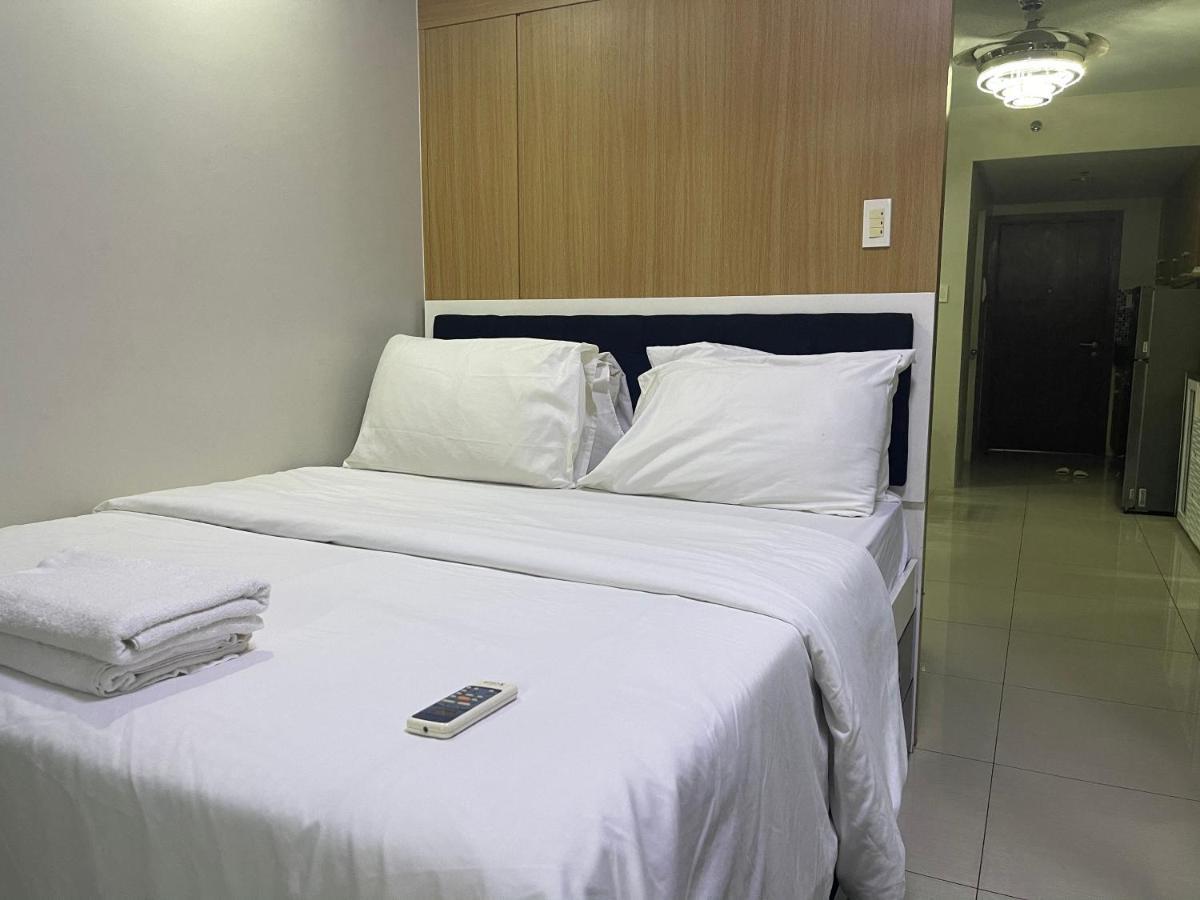 Premiere Haven At Shell Residences Manila