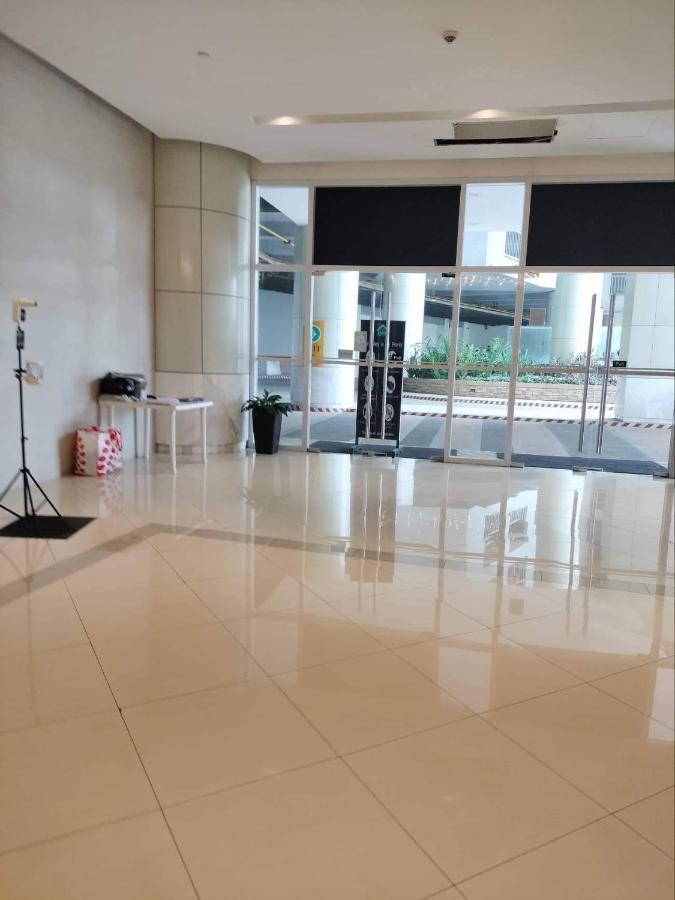 Cubao Manhattanheights Unit 7ef Tower B, 1br
