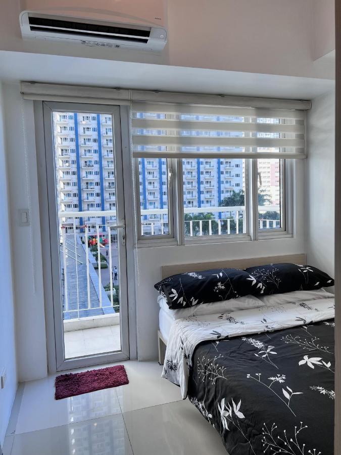 Units At Sm Light Residences Beside Boni Mrt Station Apartment *