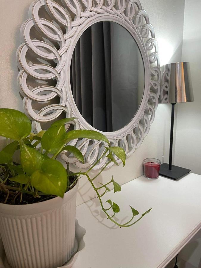 Shell Residences Moa Pasay By Darpm Apartment
