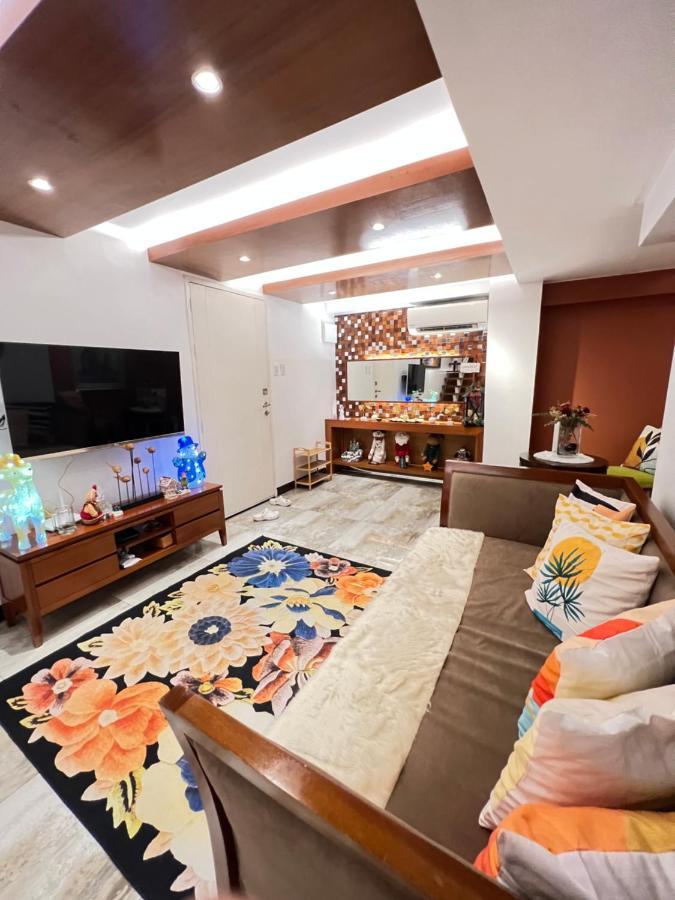 Luxx Suites Bgc