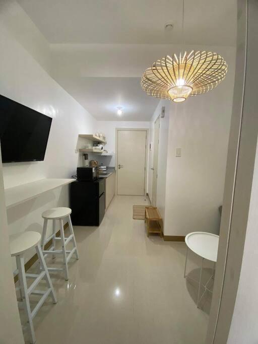 1br Unit In South Pinas With Wifi & Netflix Apartamento *