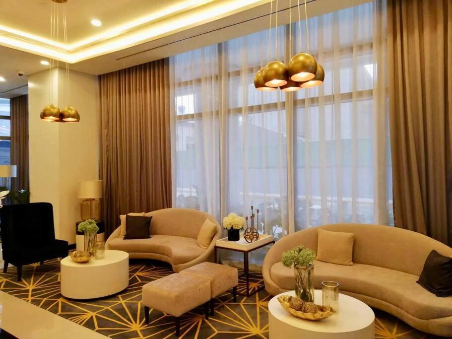View, 1br Condo, One Eastwood Avenue Tower 2, Eastwood City, Quezon City, Manila, Philippines -requires Proof Of Id & Vax Card-