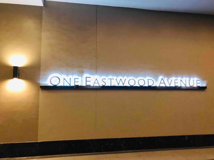Apartment View, 1br Condo, One Eastwood Avenue Tower 2, Eastwood City, Quezon City, Manila, Philippines -requires Proof Of Id & Vax Card- Manila