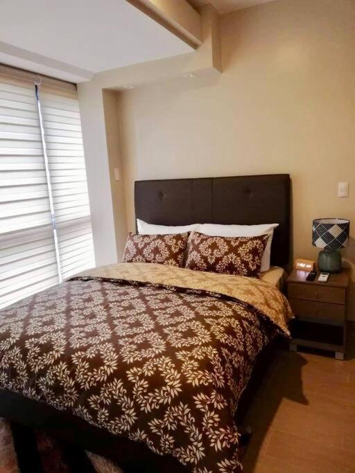 Apartment View, 1br Condo, One Eastwood Avenue Tower 2, Eastwood City, Quezon City, Manila, Philippines -requires Proof Of Id & Vax Card-