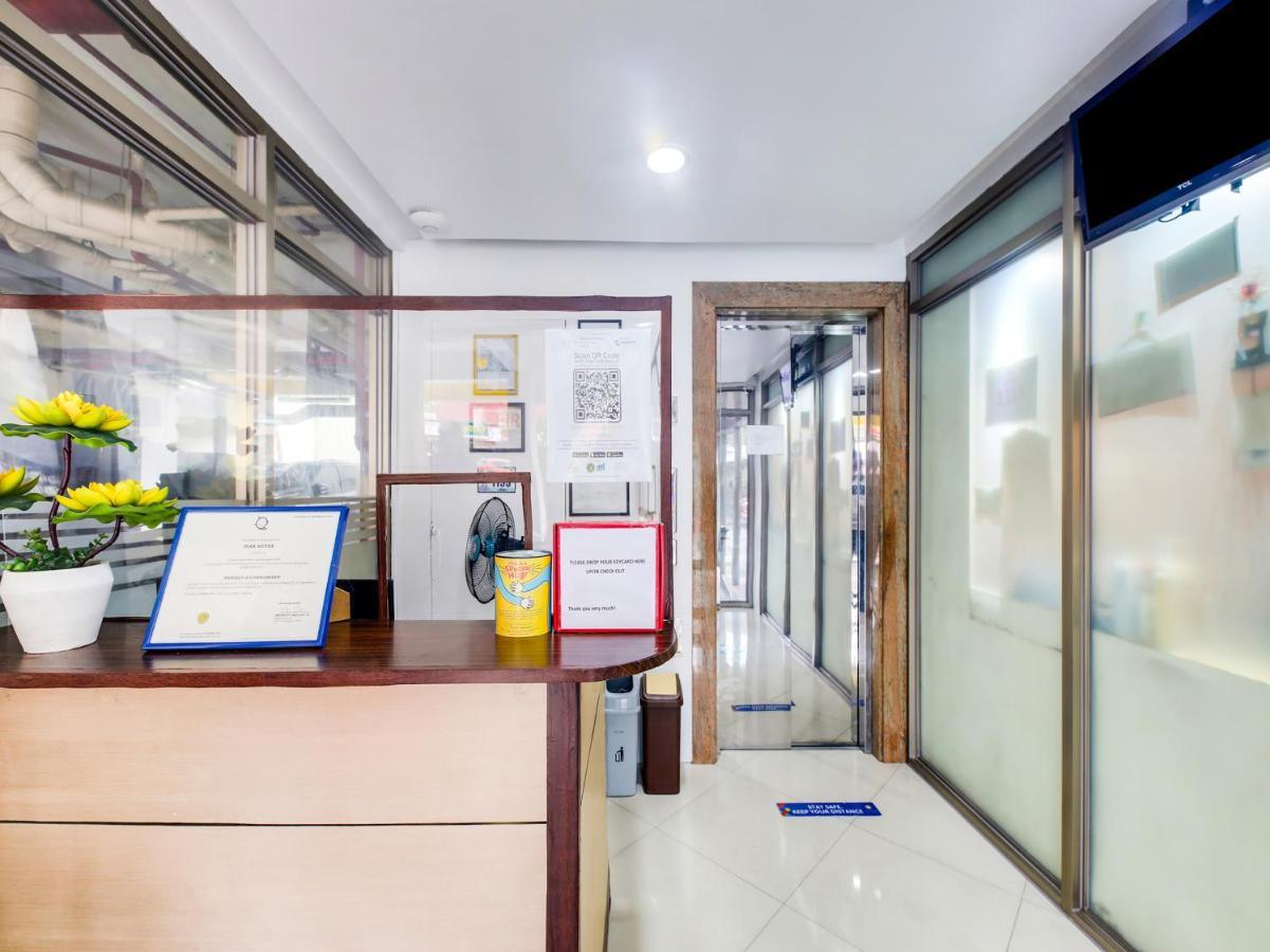 Oyo 893 Dian Makati Manila