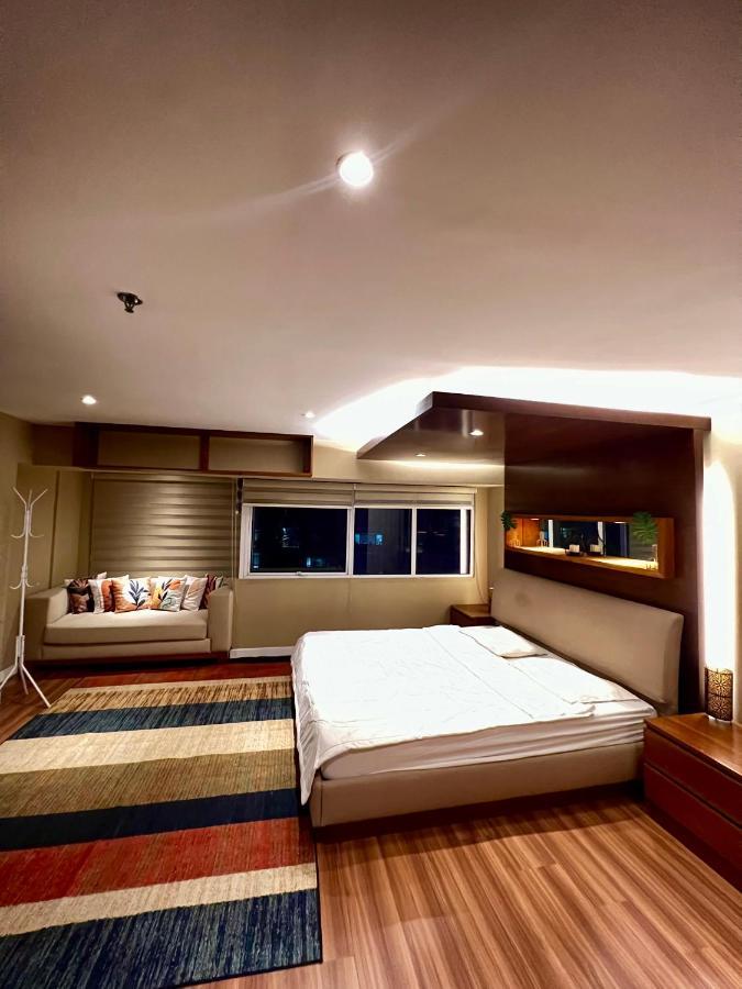 Luxx Suites Bgc