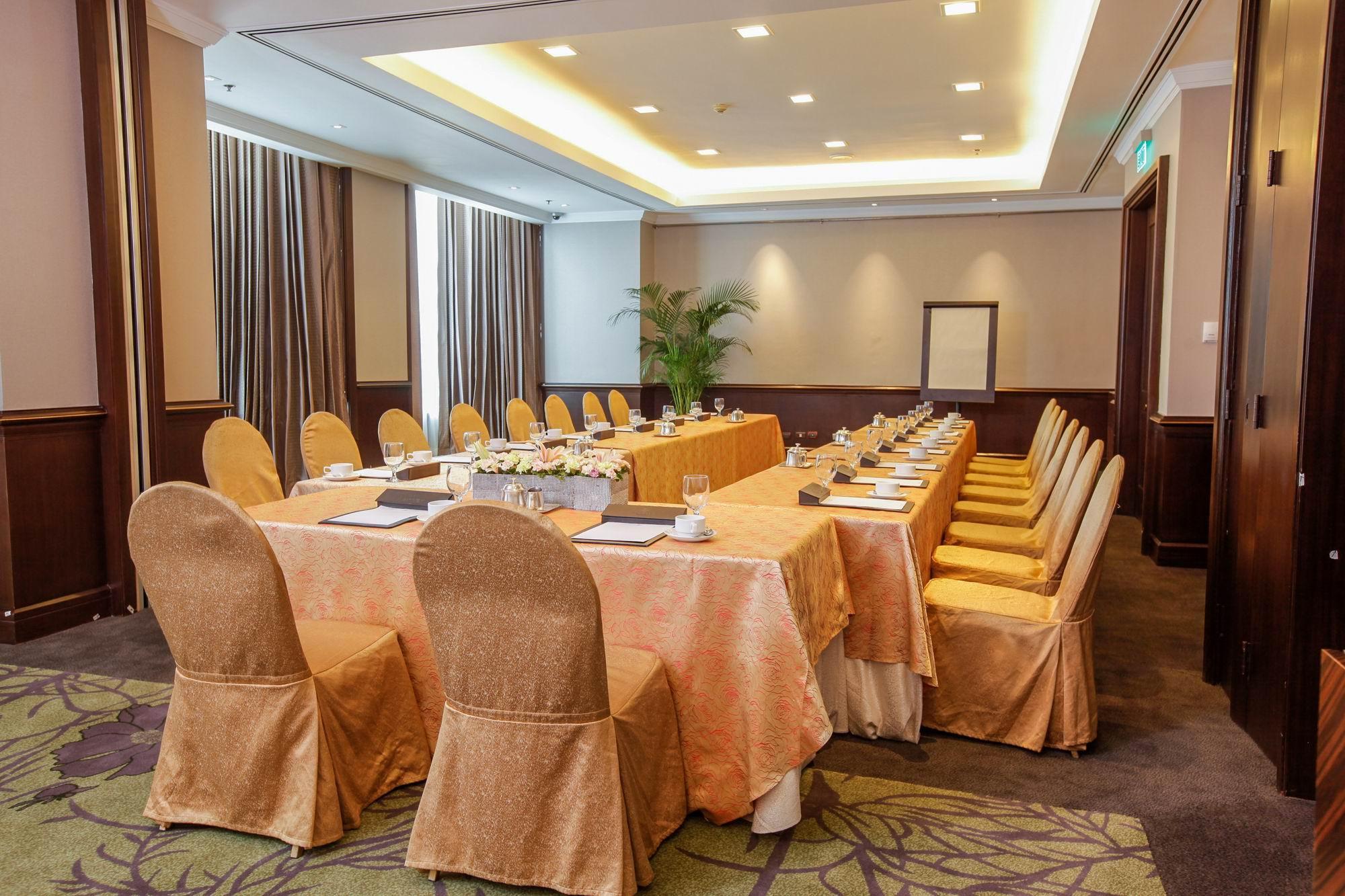 Diamond Philippines Hotel Manila