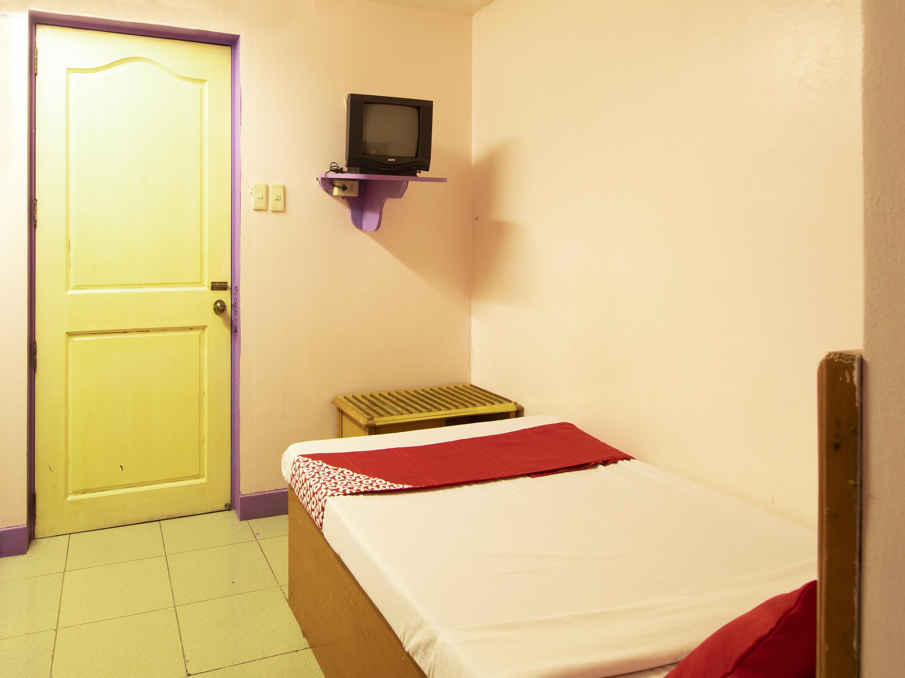 Hotel Oyo 790 Mango 2*