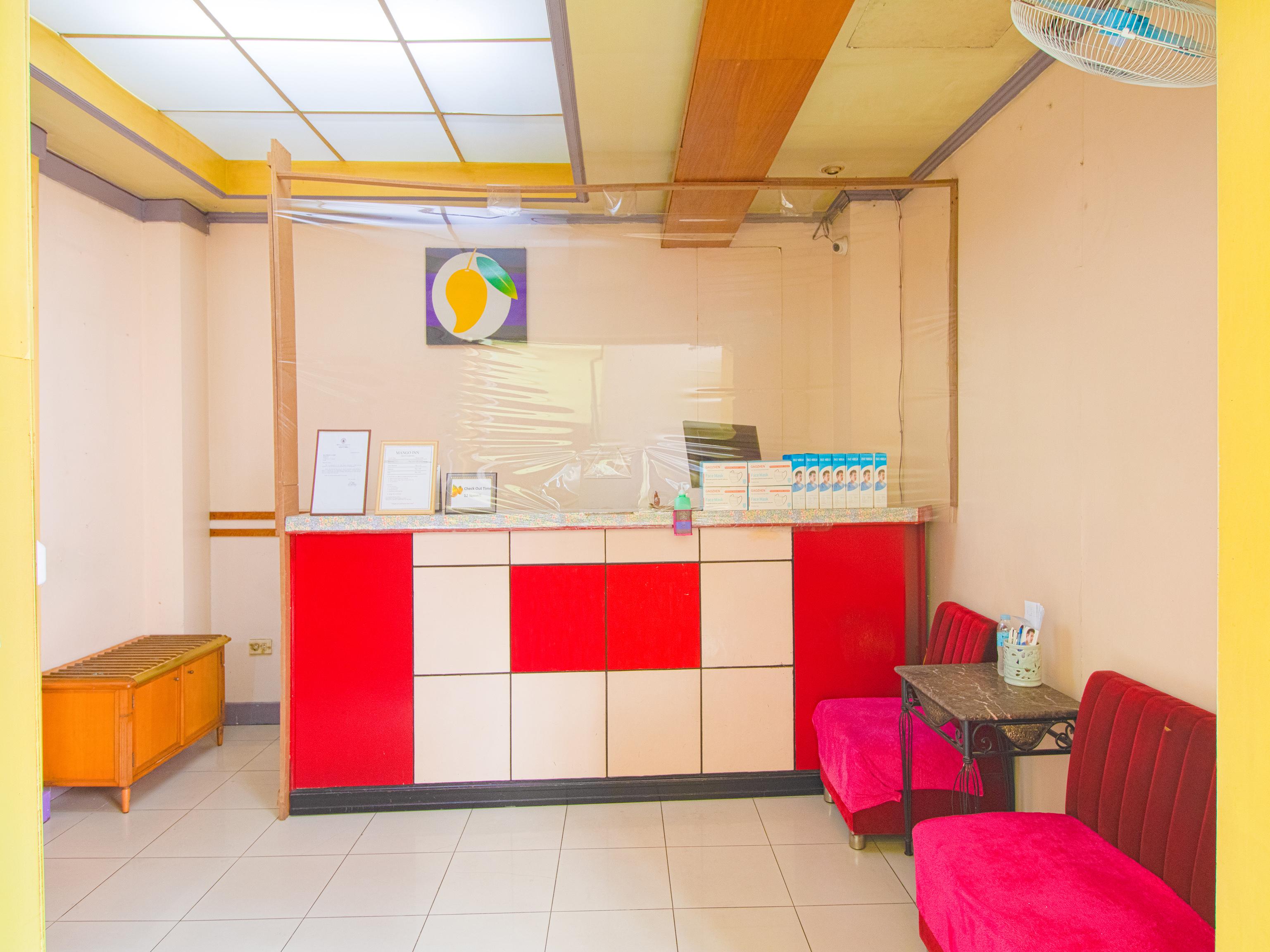 Hotel Oyo 790 Mango 2*