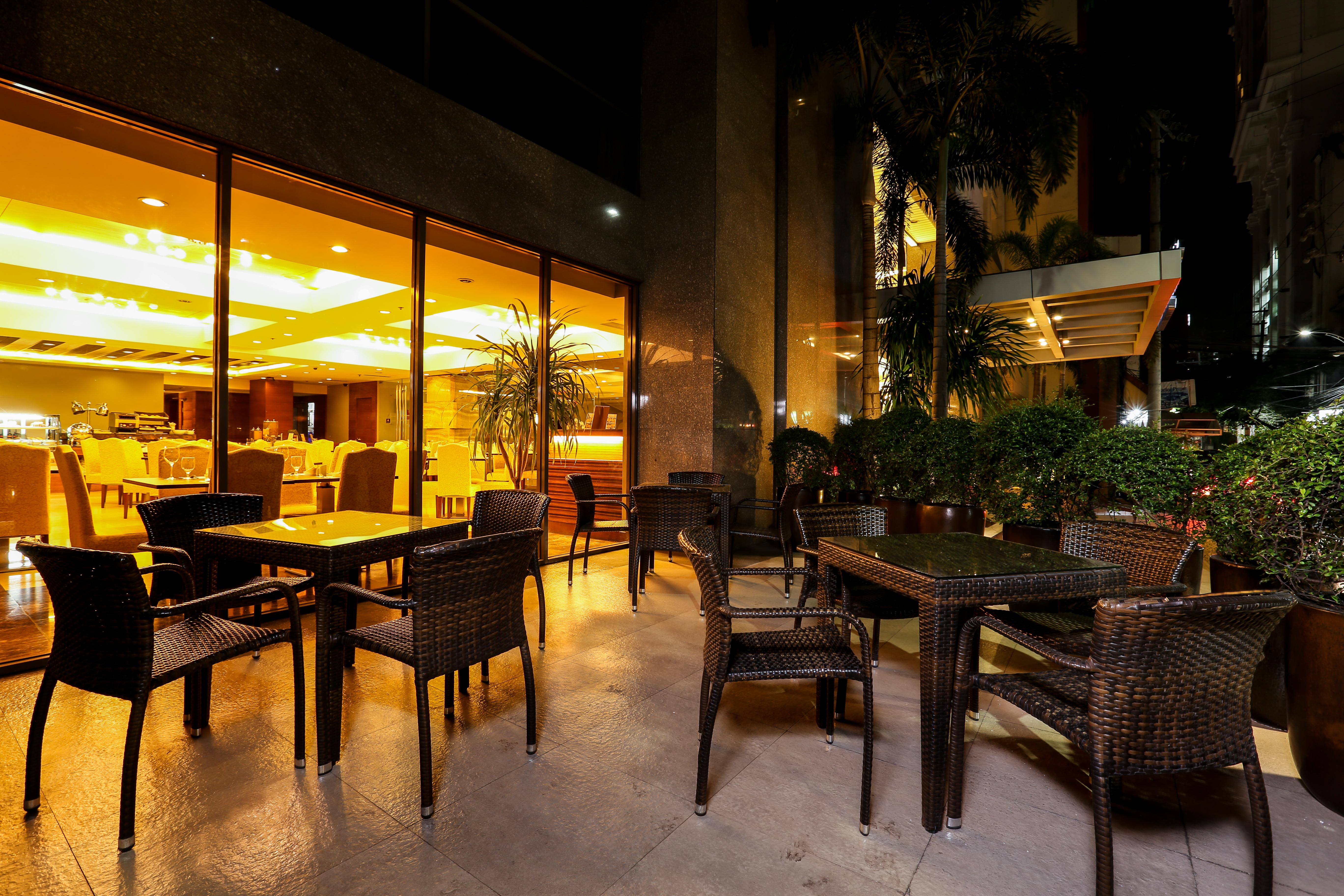 Armada 4* Manila