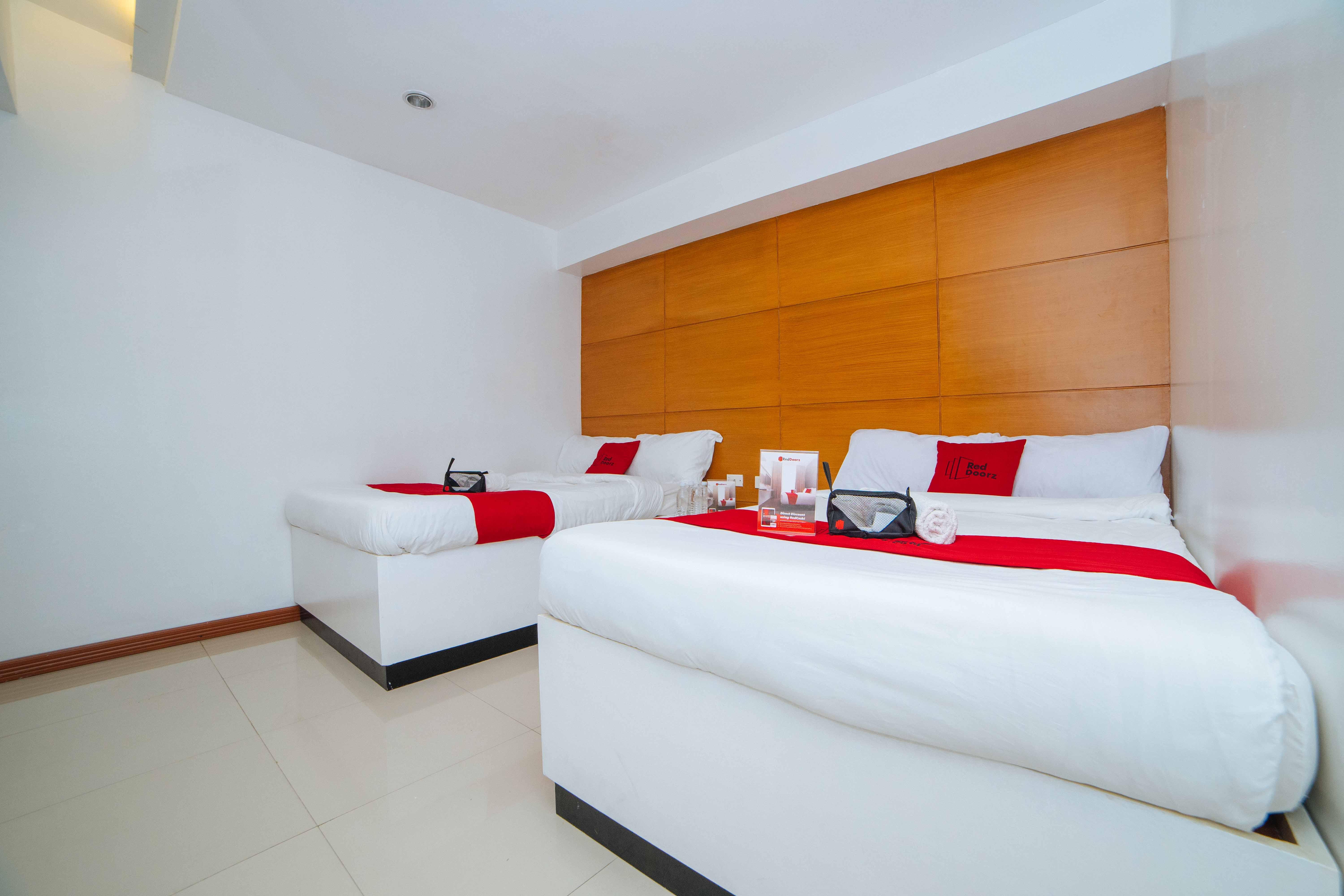 Reddoorz Near Bambang Station 2* Manila