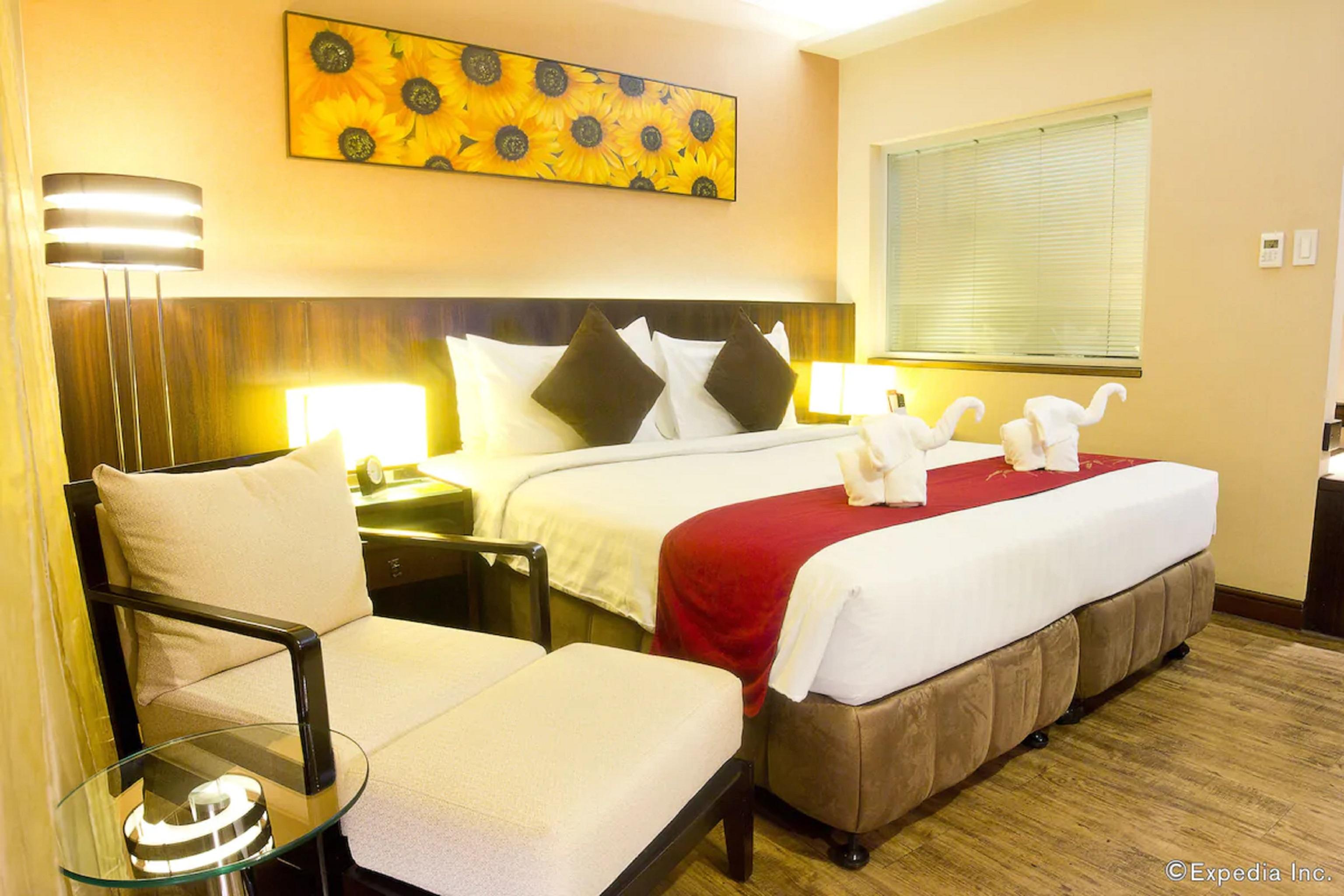 Ramada By Wyndham 4*
