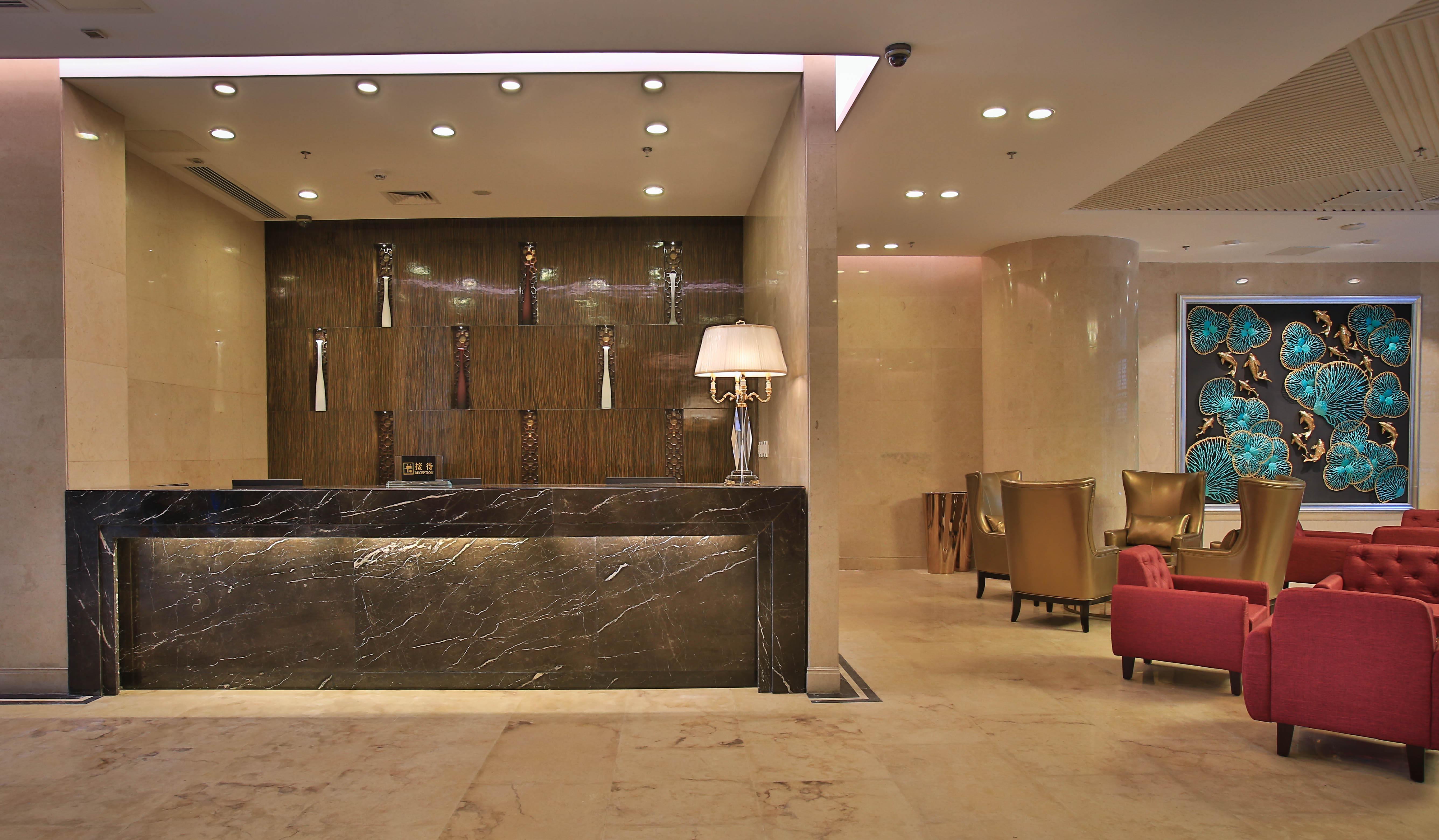 Swiss-belhotel Blulane
