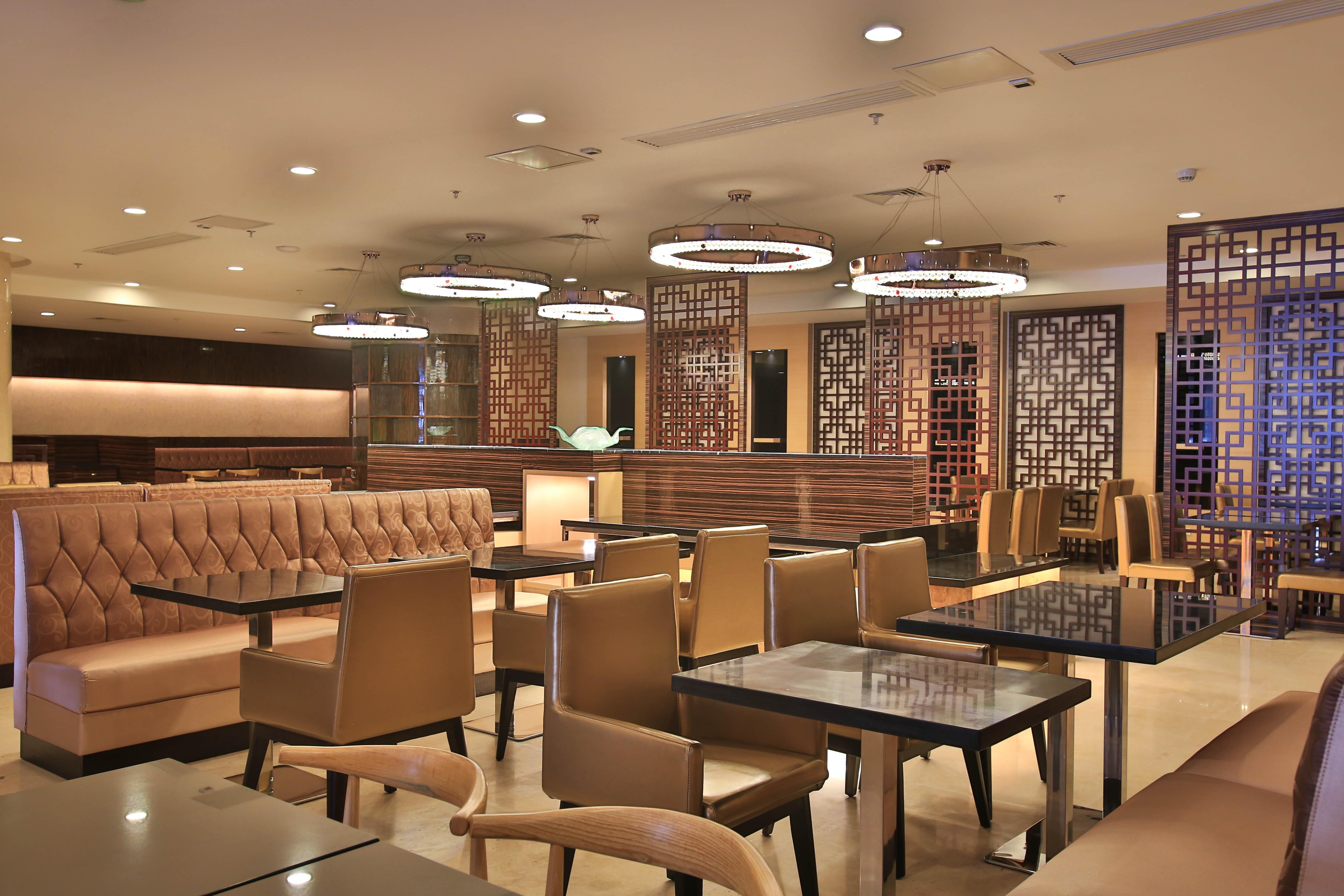 Hotel Swiss-belhotel Blulane 3*