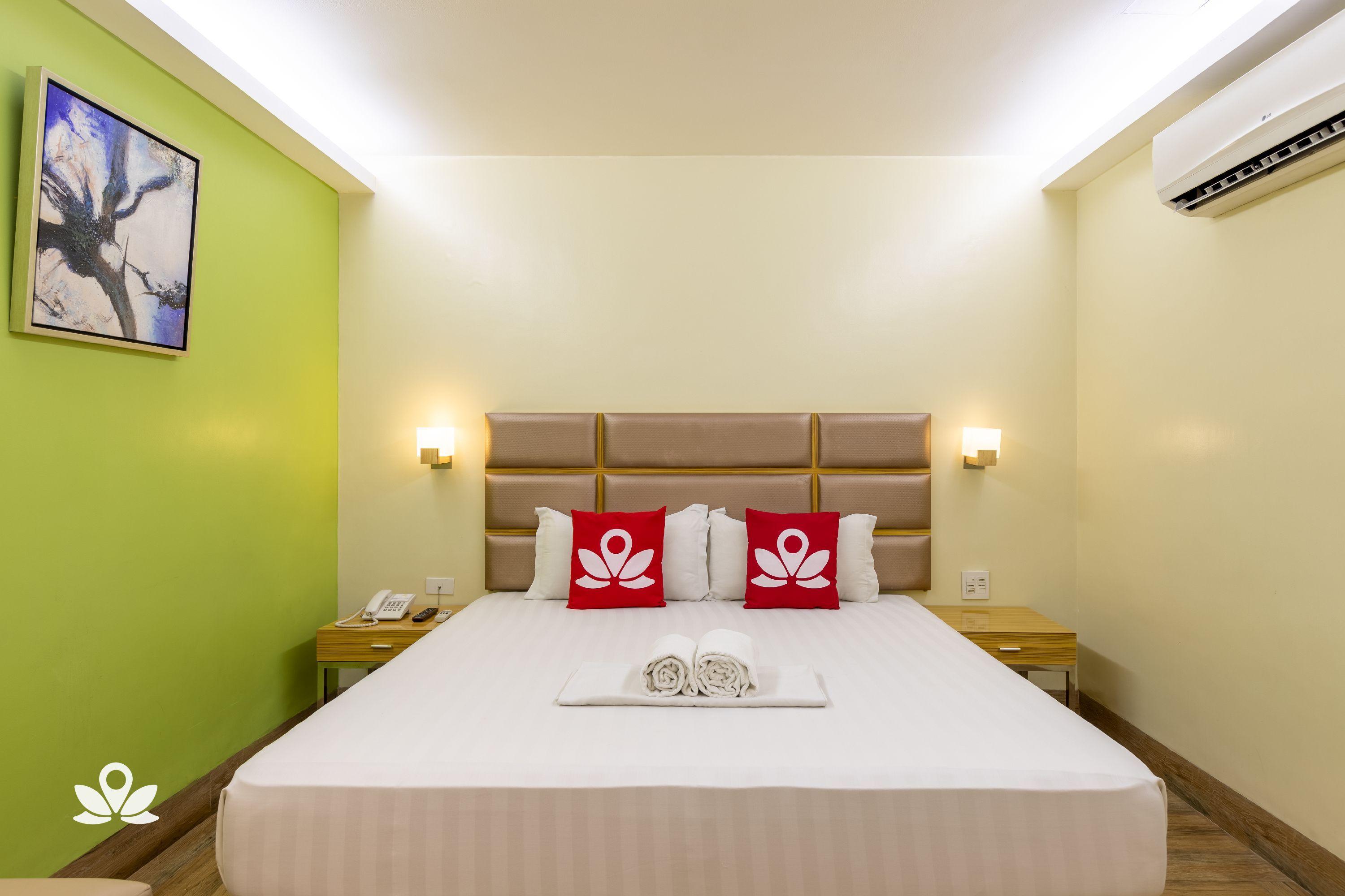 Sun Star Grand 3* Manila