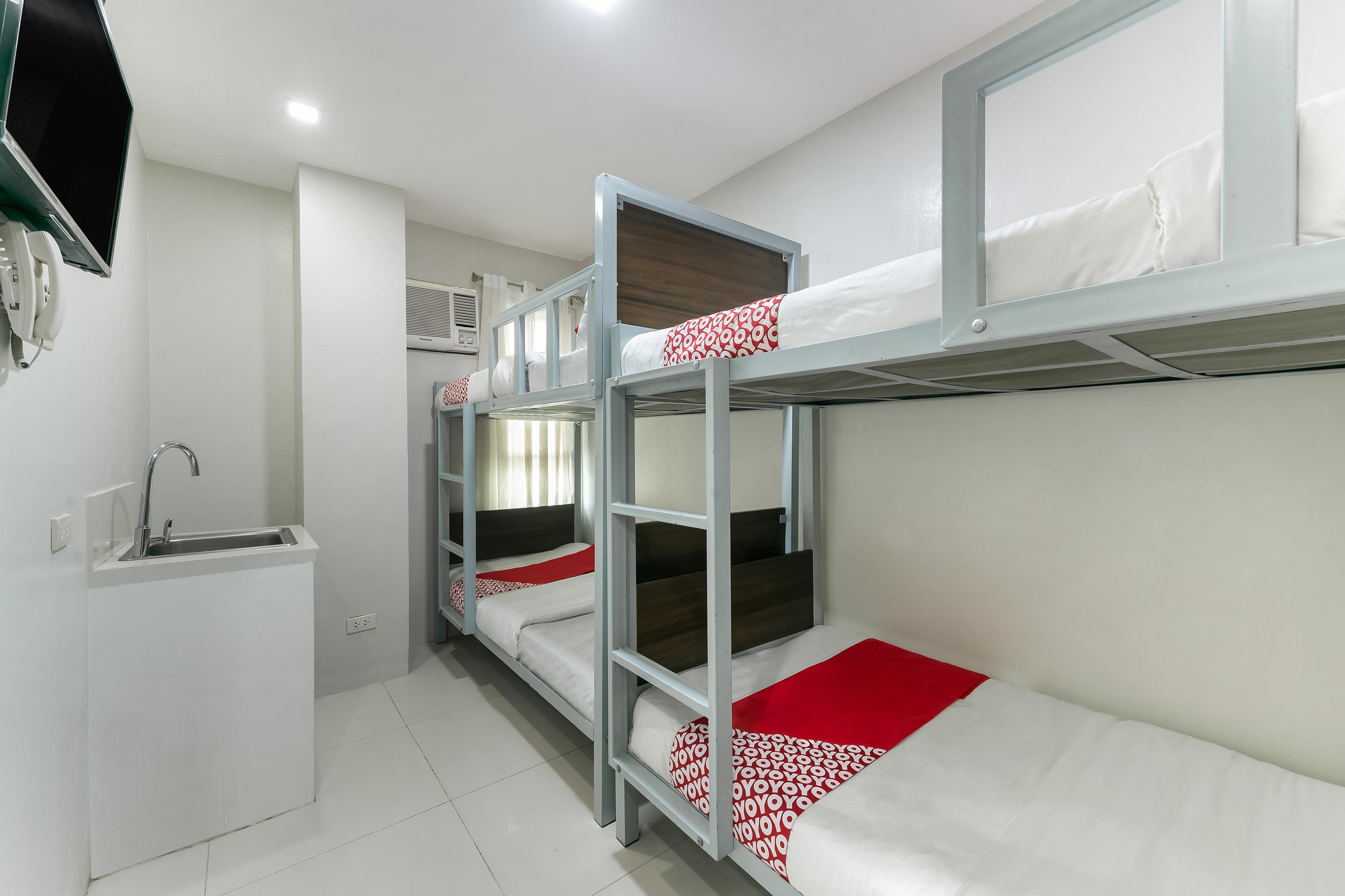 Oyo 152 Sangco Condotel 3*