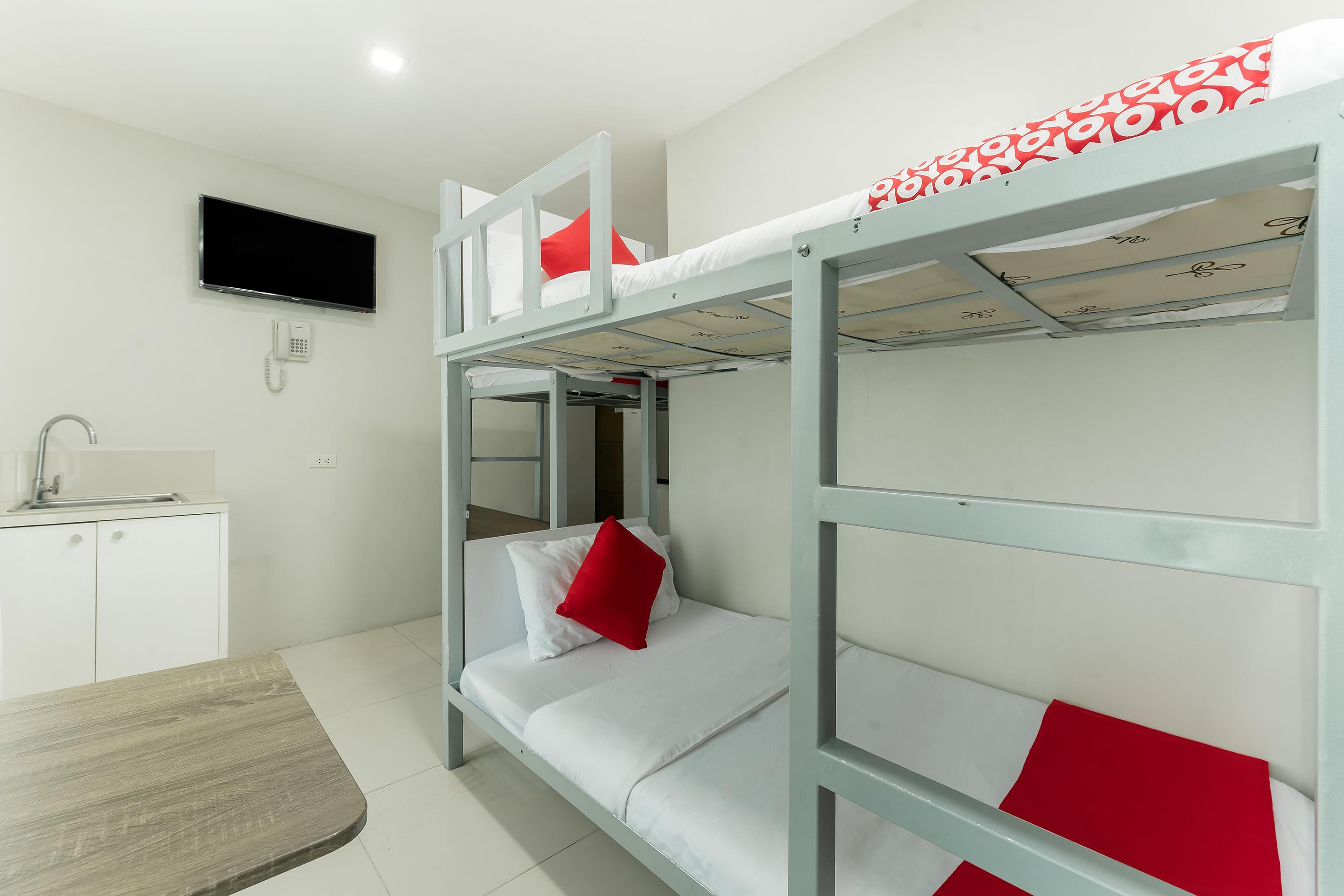 Oyo 152 Sangco Condotel