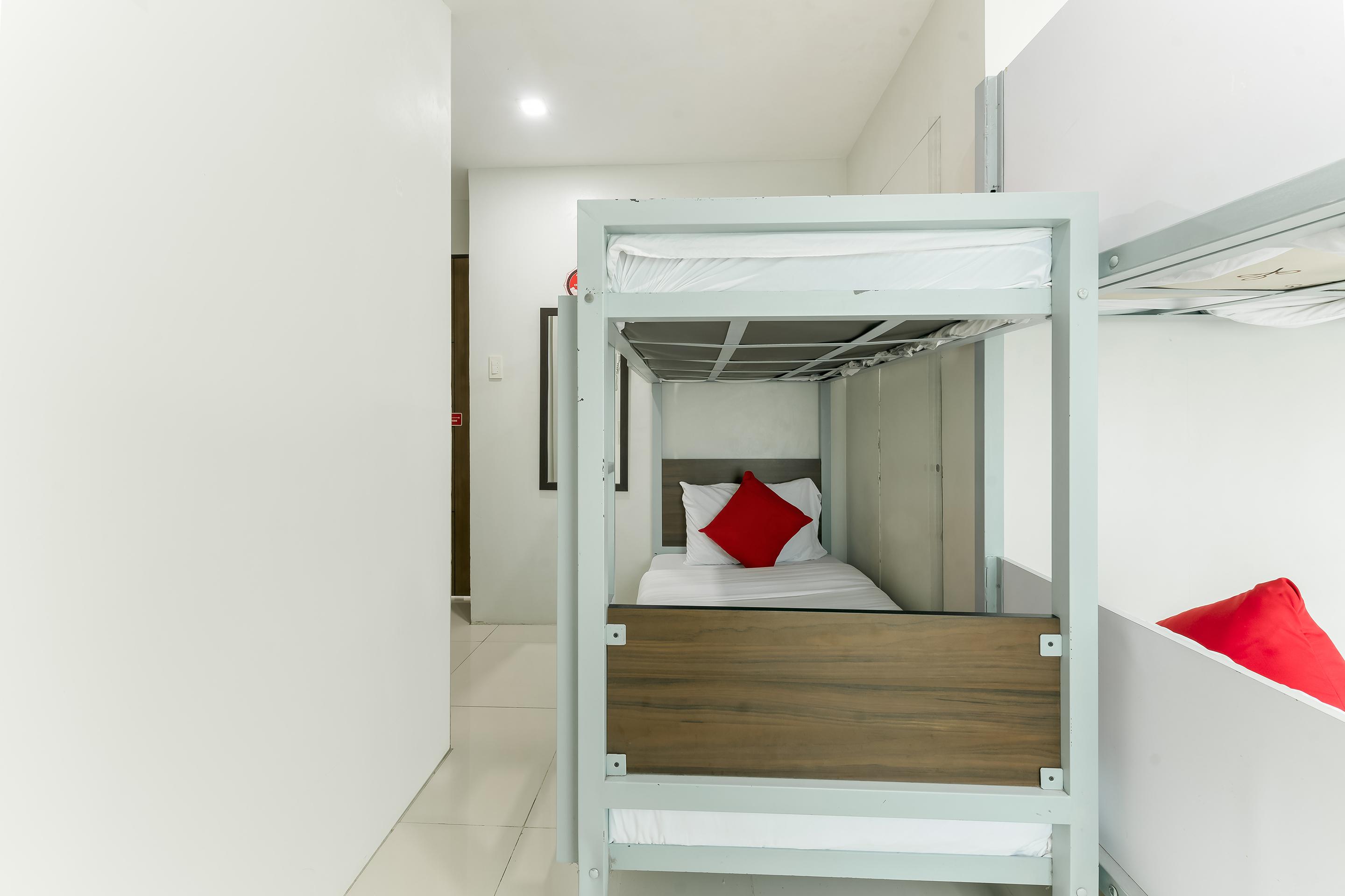 Oyo 152 Sangco Condotel 3*
