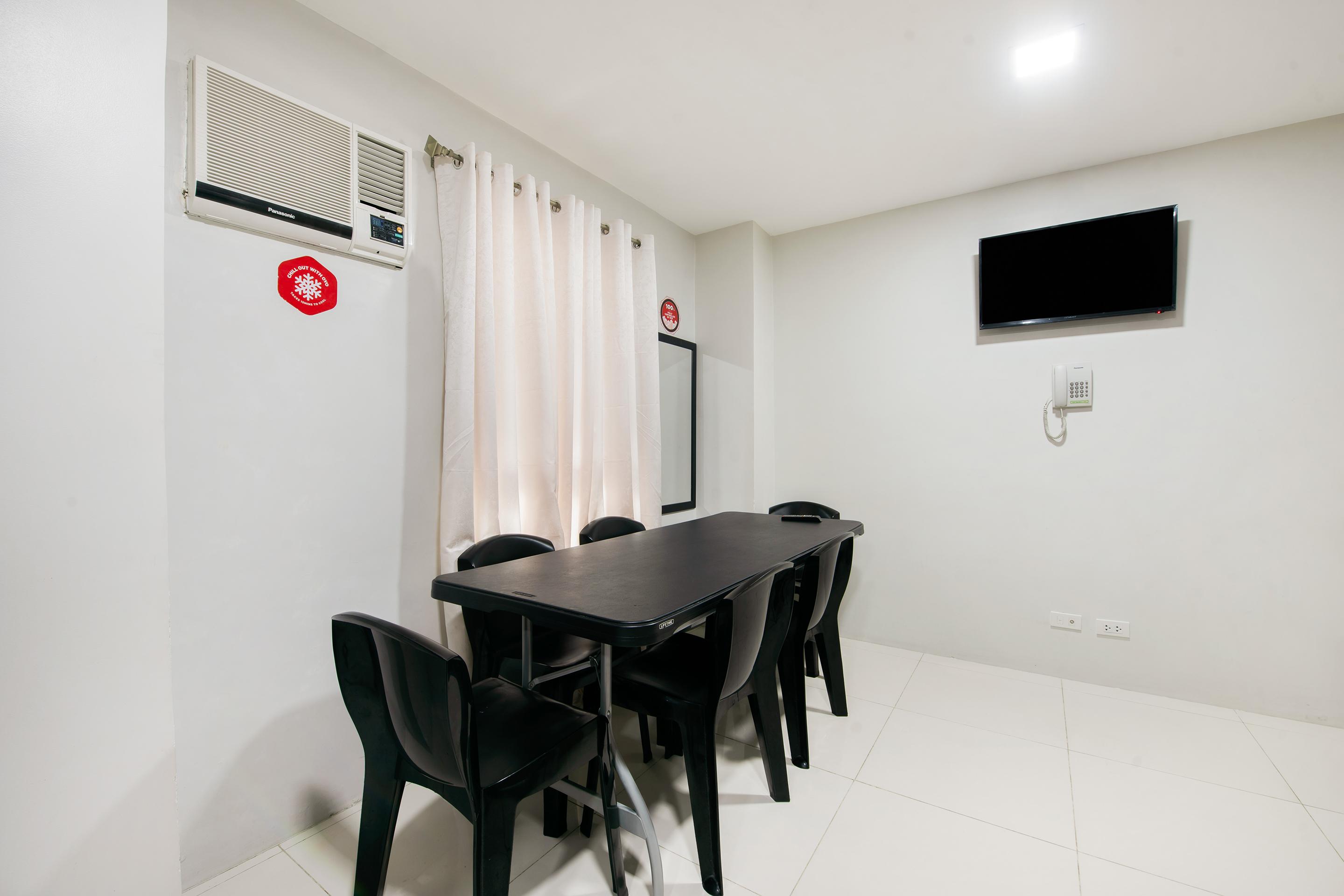 Oyo 152 Sangco Condotel