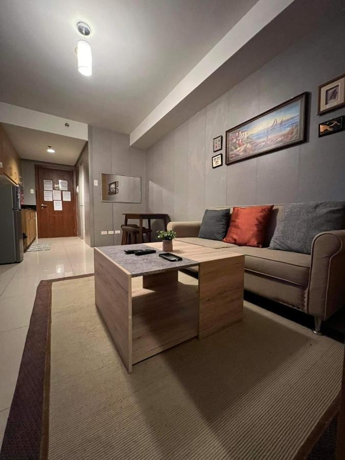 Shell Residences Mall Of - Jona * Manila
