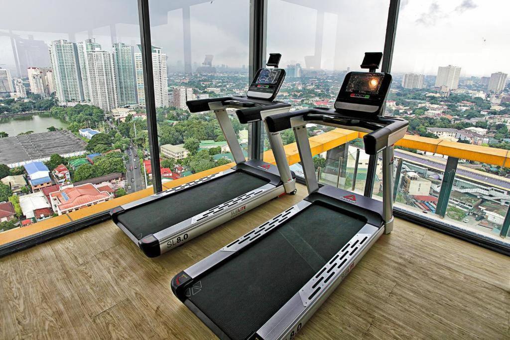 Centro Tower N Domingo Upper Story Cubao Apartment