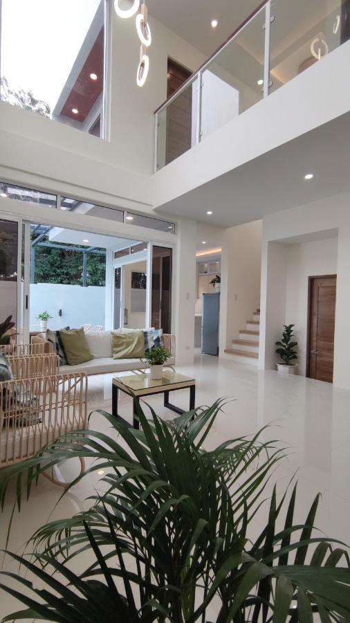 Addie's Place Camella Homes 2d Muntinlupa Villa Manila