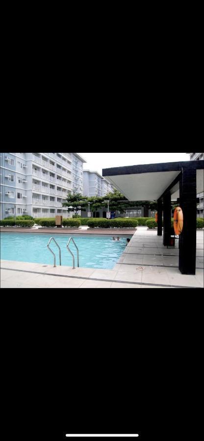 Fully Furnished Condominium-apartment Unit For 5-6 Guests