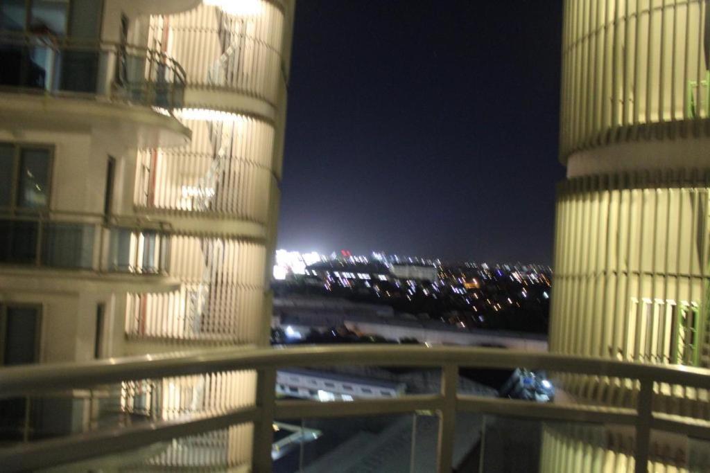 Azure Urban A3 Near Airport Mall With Balcony Wavepool Manila