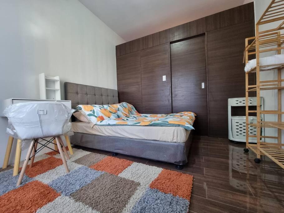 Great View 1 Bedroom In Makati Near Trident Tower Apartment