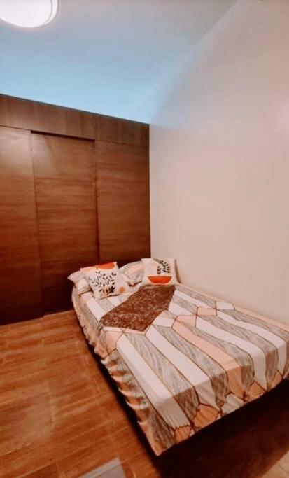 Great View 1 Bedroom In Makati Near Trident Tower Apartment Manila