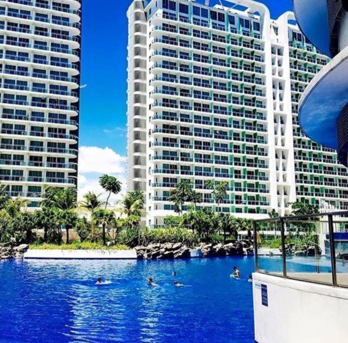 Azure Urban A3 Near Airport Mall With Balcony Wavepool Apartment