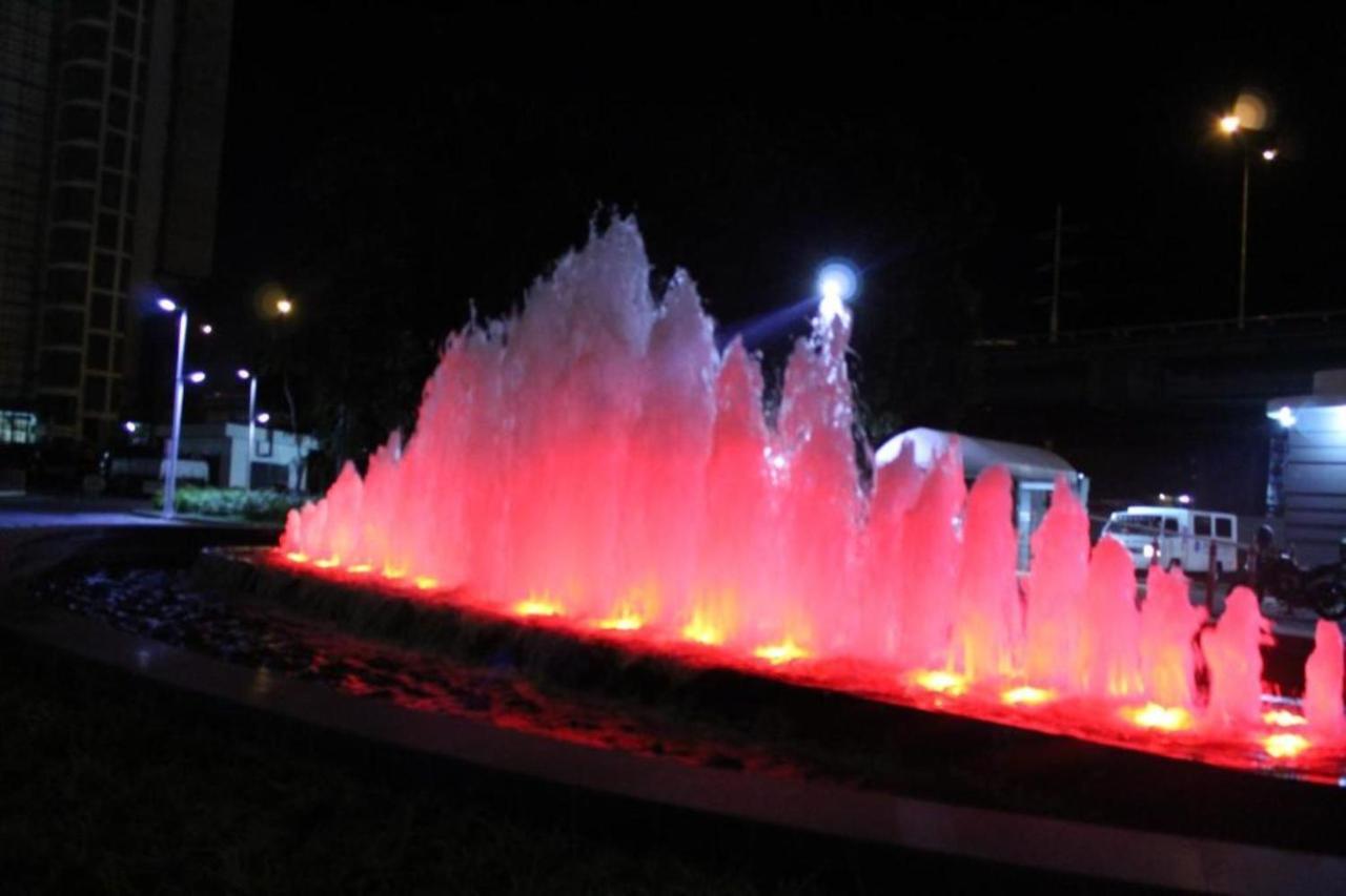 Azure Urban A3 Near Airport Mall With Balcony Wavepool Manila
