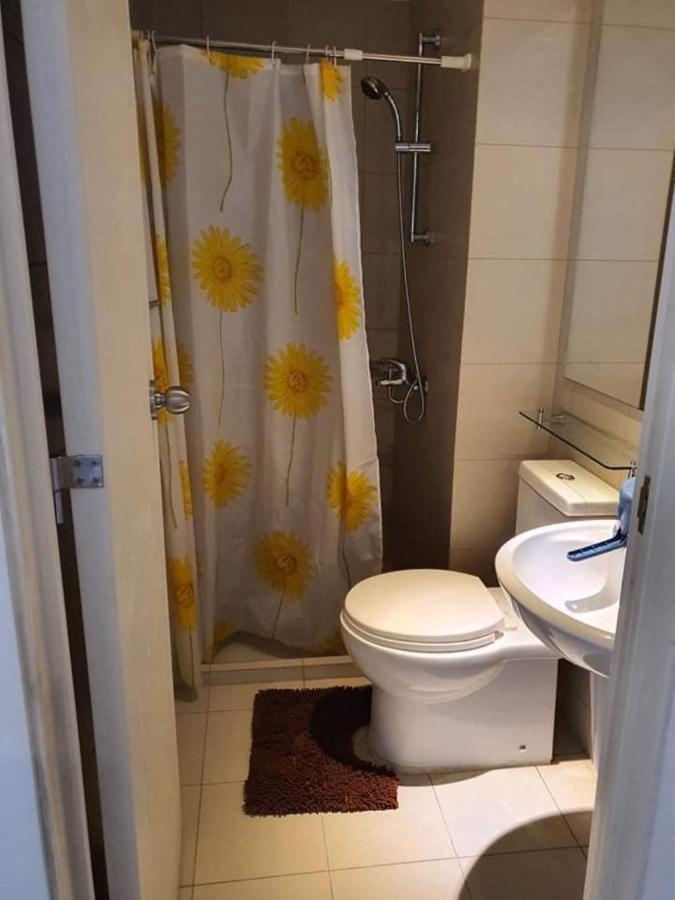 Apartment Azure Urban A3 Near Airport Mall With Balcony Wavepool *