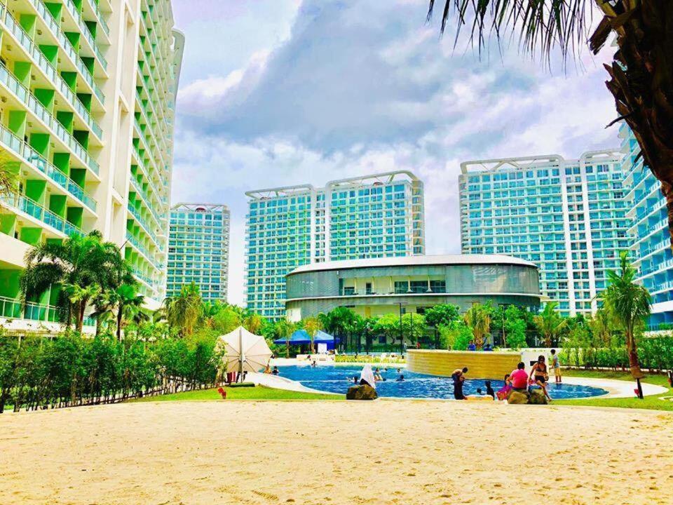 Azure Urban A3 Near Airport Mall With Balcony Wavepool Apartment