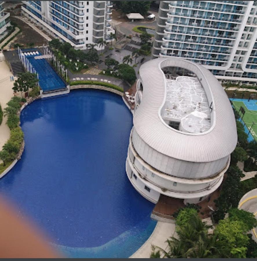 Holiday home Azure Urban Residences *