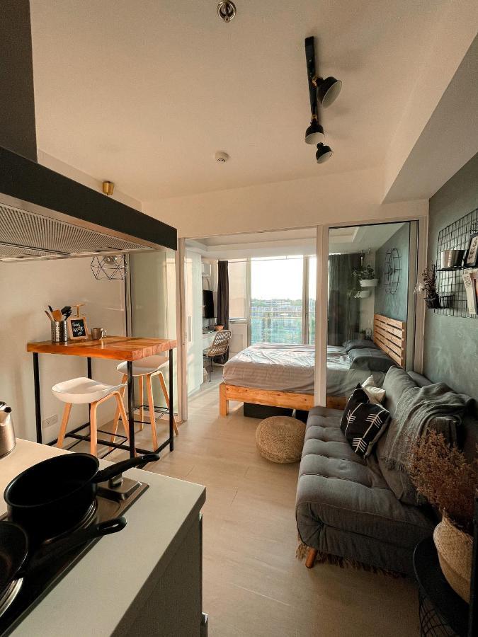 Downtown Nook - Azure Urban Residences *