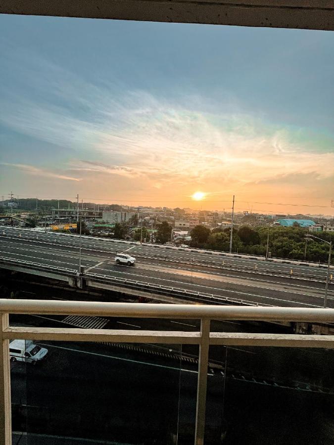 Downtown Nook - Azure Urban Residences