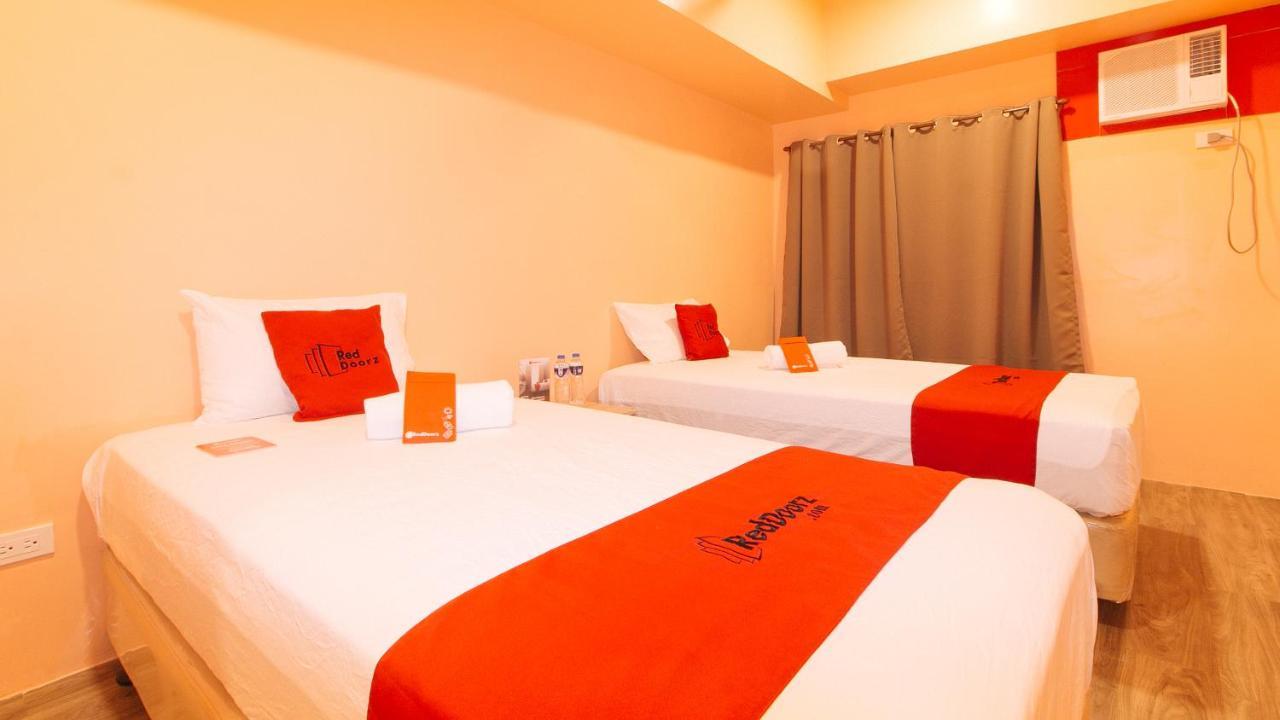 Hotel Reddoorz @ Kaizen Taft Avenue