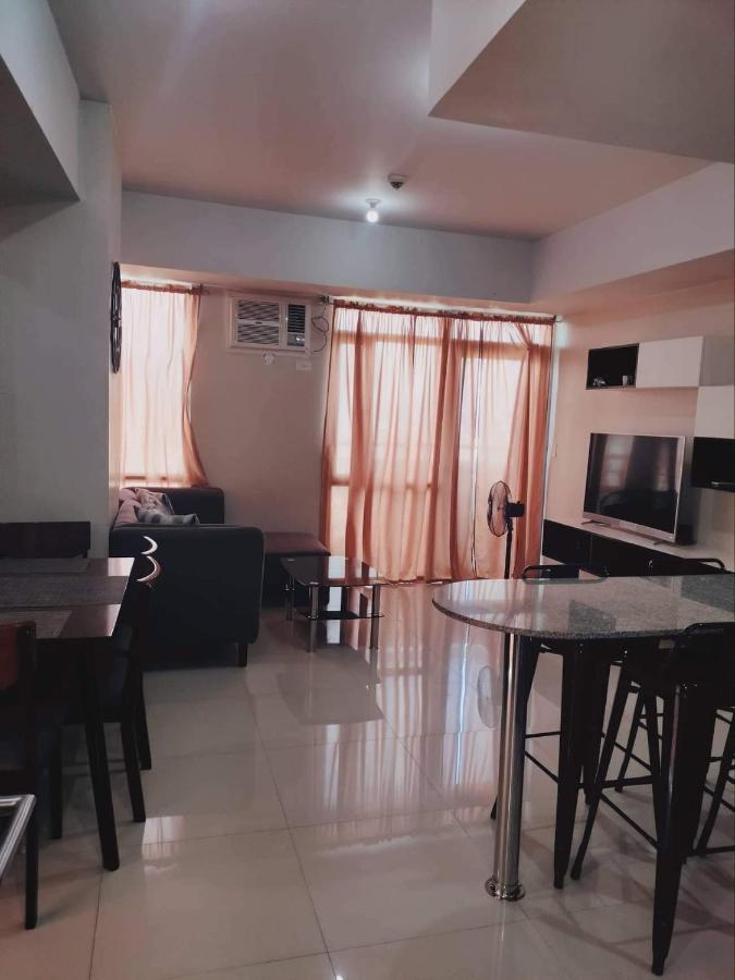 Cubao Manhattan Heights Unit 23d Tower D, 2br Aparthotel Manila