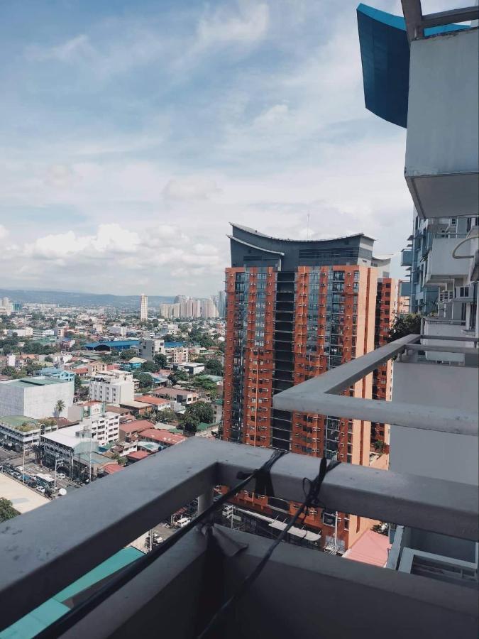 Cubao Manhattan Heights Unit 23d Tower D, 2br Manila