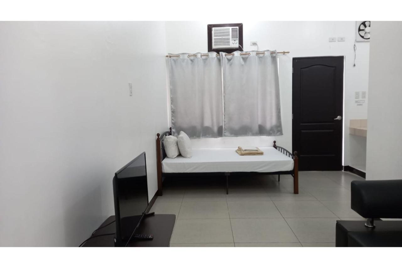Hotel Oyo 903 Tesoro Manila