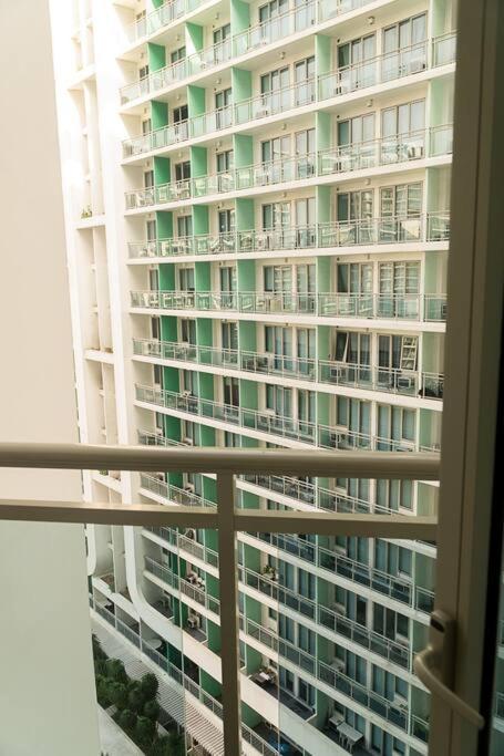 Apartment Azure Urban - Boracay Tower 10th Floor *