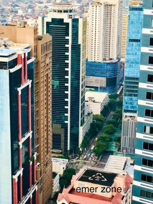 Air 1br With Balcony Free Netflix And Manila